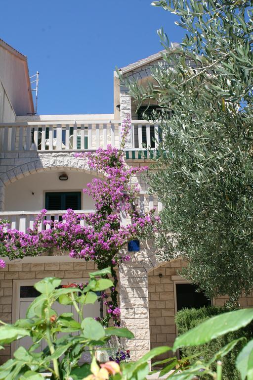 Apartments Jagoda Bol Exterior foto